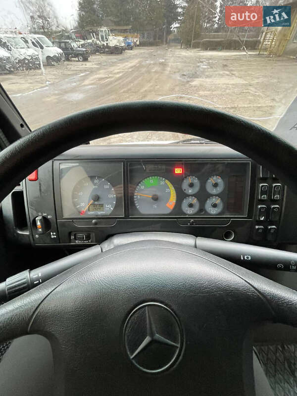 Грузовой фургон Mercedes-Benz Vario 2013 в Лебедине