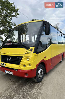 Міський автобус Mercedes-Benz Vario 2009 в Коломиї