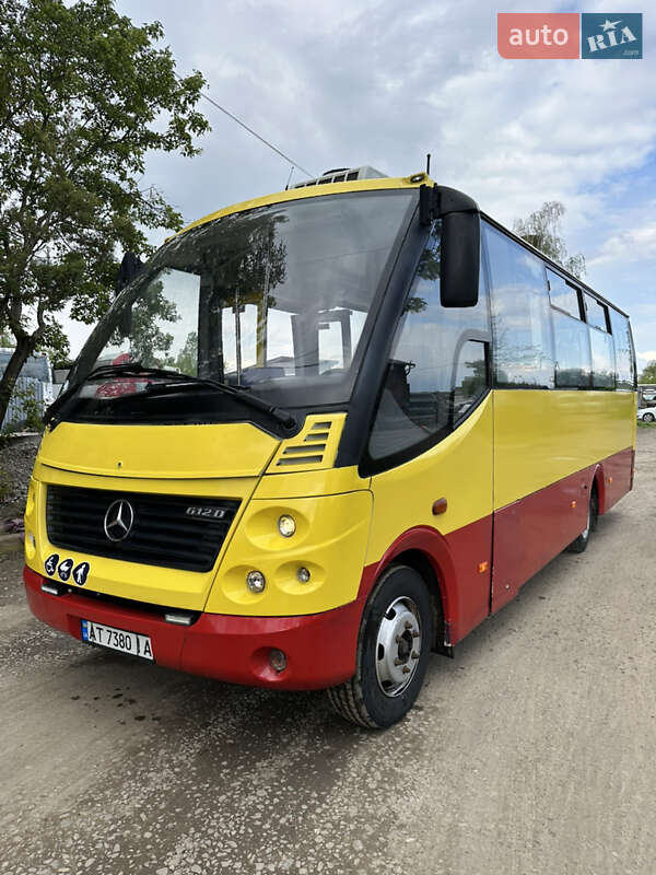Городской автобус Mercedes-Benz Vario 2009 в 