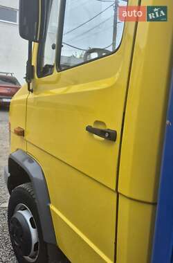 Вантажний фургон Mercedes-Benz Vario 1999 в 
