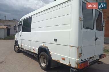 Вантажопасажирський фургон Mercedes-Benz Vario 1999 в 