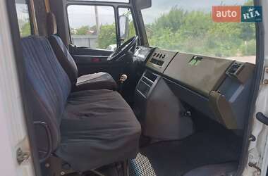 Вантажопасажирський фургон Mercedes-Benz Vario 1999 в 