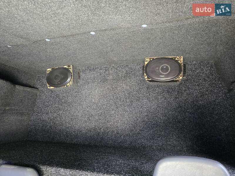 Вантажний фургон Mercedes-Benz Vario 1997 в Підволочиську