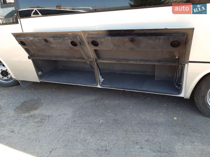 Городской автобус Mercedes-Benz Vario 2001 в Дубно