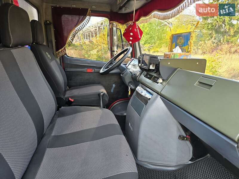 Микроавтобус грузовой (до 3,5т) Mercedes-Benz Vario 1998 в Полтаве