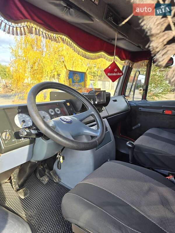 Микроавтобус грузовой (до 3,5т) Mercedes-Benz Vario 1998 в Полтаве