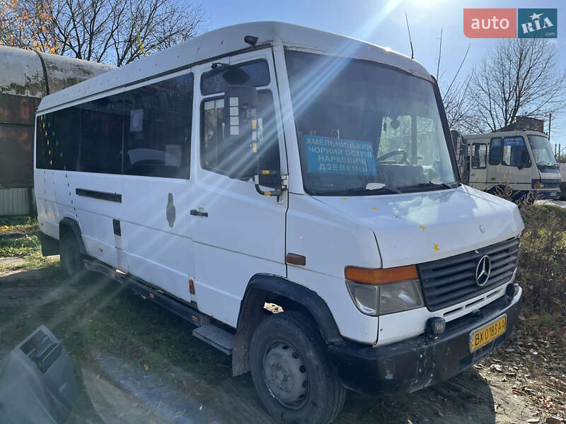 Пригородный автобус Mercedes-Benz Vario 2000 в Хмельницком