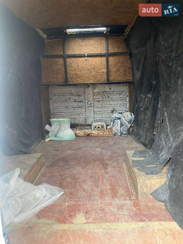 Грузовой фургон Mercedes-Benz Vario 2000 в Смеле