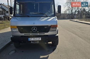 Пригородный автобус Mercedes-Benz Vario 2000 в Ивано-Франковске