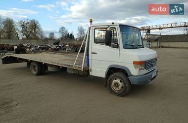 Евакуатор Mercedes-Benz Vario 1997 в Луцьку