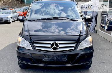 Мінівен Mercedes-Benz Viano 2011 в 