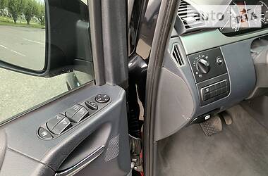 Мінівен Mercedes-Benz Viano 2013 в 