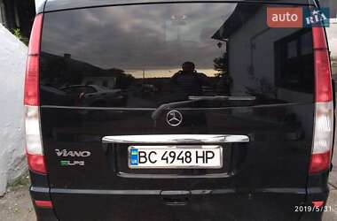 Мінівен Mercedes-Benz Viano 2004 в 
