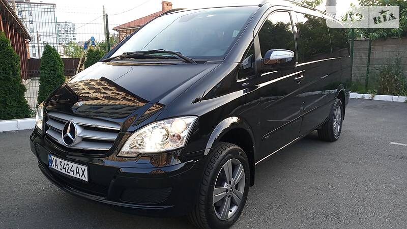 Мінівен Mercedes-Benz Viano 2013 в 