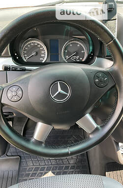 Универсал Mercedes-Benz Viano 2013 в Черновцах