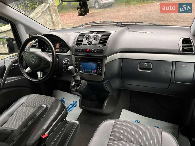 Мінівен Mercedes-Benz Viano 2013 в Львові