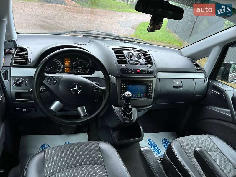 Мінівен Mercedes-Benz Viano 2013 в Львові