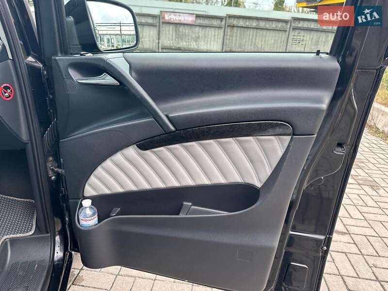 Мінівен Mercedes-Benz Viano 2012 в Києві