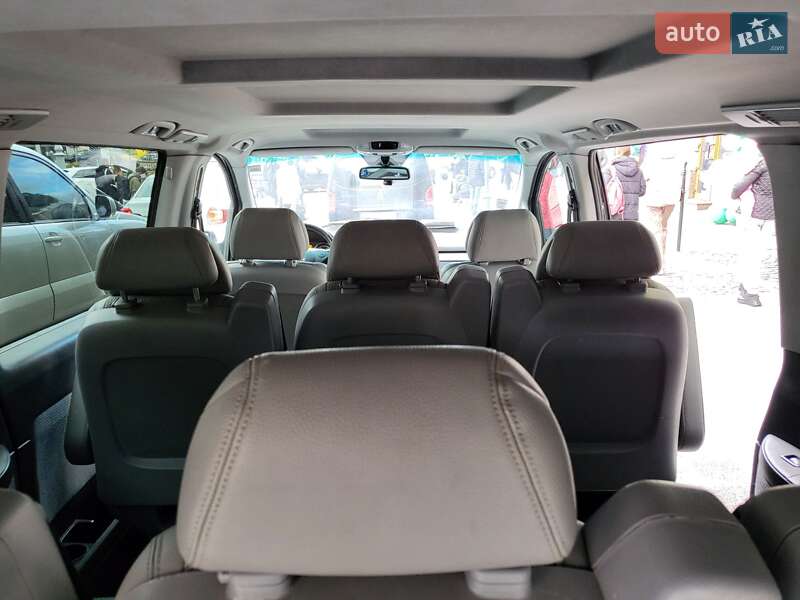 Мінівен Mercedes-Benz Viano 2011 в Львові