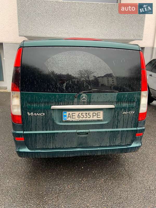 Минивэн Mercedes-Benz Viano 2007 в Киеве