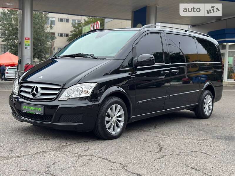 Mercedes-Benz Viano 2011