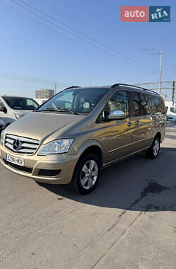 Минивэн Mercedes-Benz Viano 2012 в Киеве