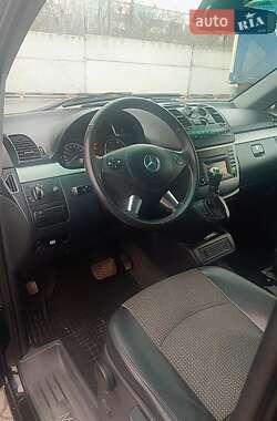 Мінівен Mercedes-Benz Viano 2013 в 
