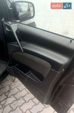 Мінівен Mercedes-Benz Viano 2013 в 
