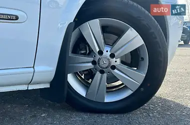 Mercedes-Benz Viano 2013