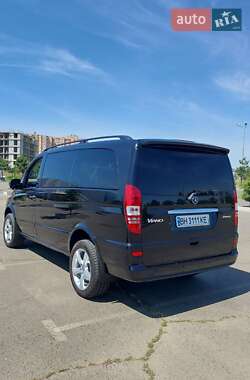 Мінівен Mercedes-Benz Viano 2012 в 