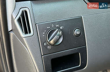 Мінівен Mercedes-Benz Viano 2011 в 