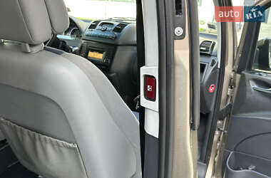 Мінівен Mercedes-Benz Viano 2011 в 