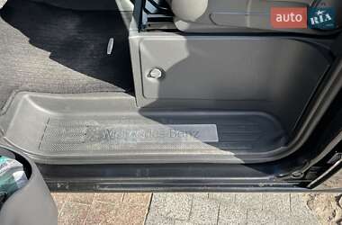 Мінівен Mercedes-Benz Viano 2013 в 
