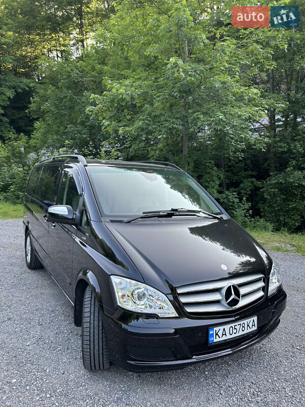 Mercedes-Benz Viano 2013