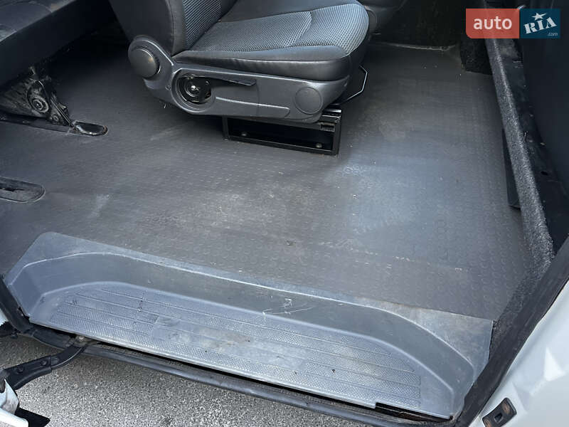 Мінівен Mercedes-Benz Viano 2010 в Чернігові