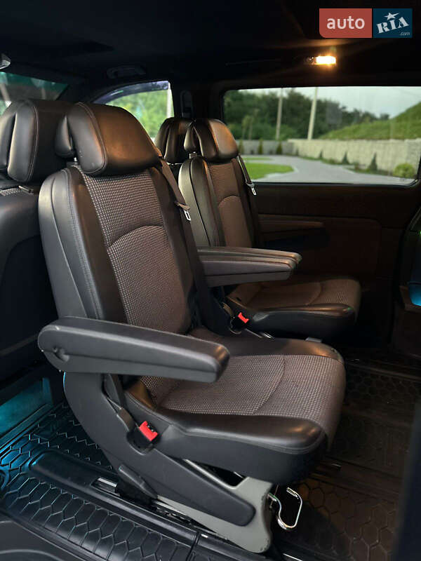 Мінівен Mercedes-Benz Viano 2014 в Львові фото 14 Мінівен Mercedes-Benz Viano 2014 в Львові