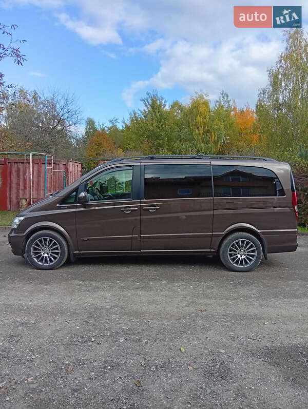Мінівен Mercedes-Benz Viano 2012 в Львові