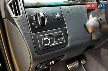 Минивэн Mercedes-Benz Viano 2012 в 