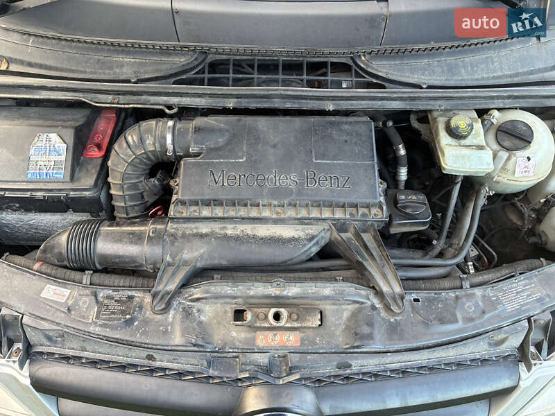 Минивэн Mercedes-Benz Viano 2010 в Львове