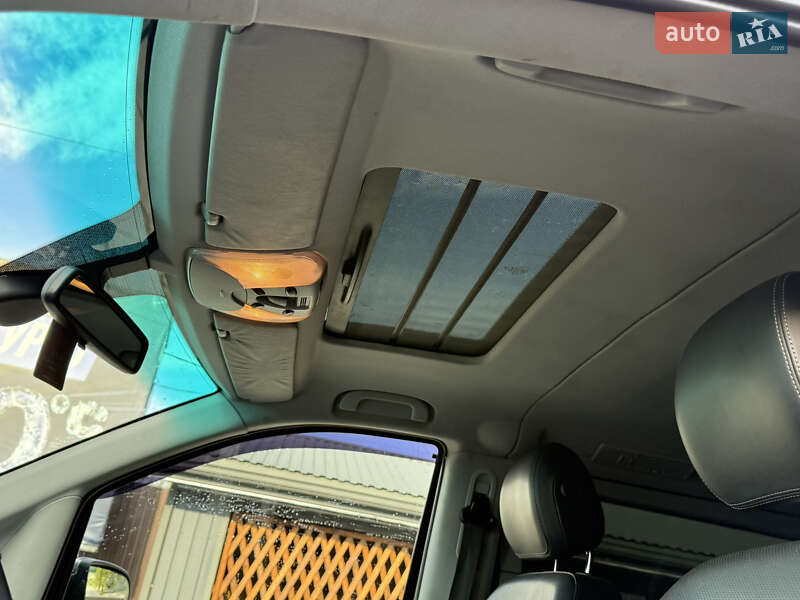 Минивэн Mercedes-Benz Viano 2011 в Черновцах