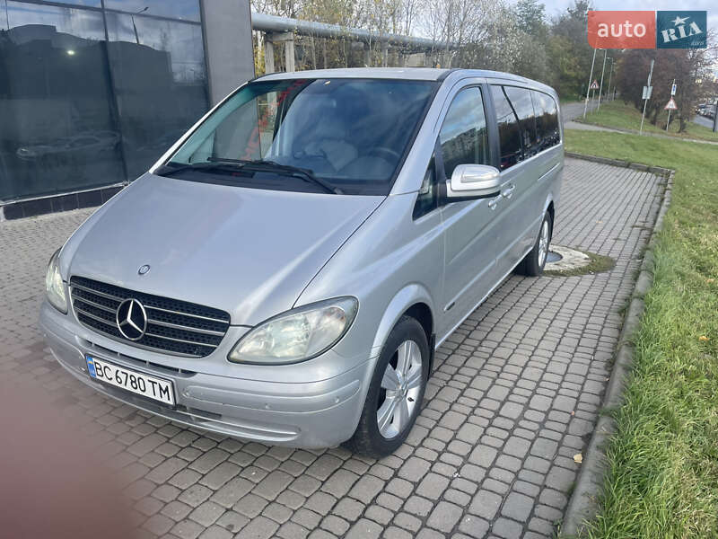 Mercedes-Benz Viano 2010