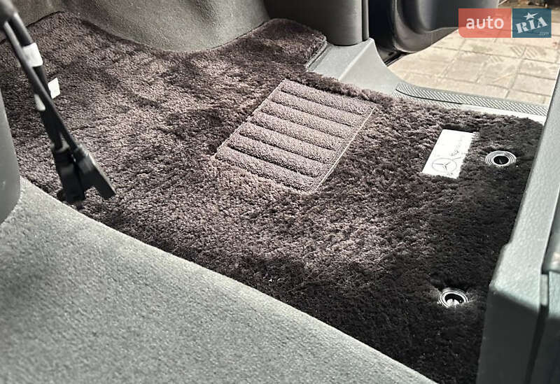 Минивэн Mercedes-Benz Viano 2013 в Киеве фото 31 Минивэн Mercedes-Benz Viano 2013 в Киеве