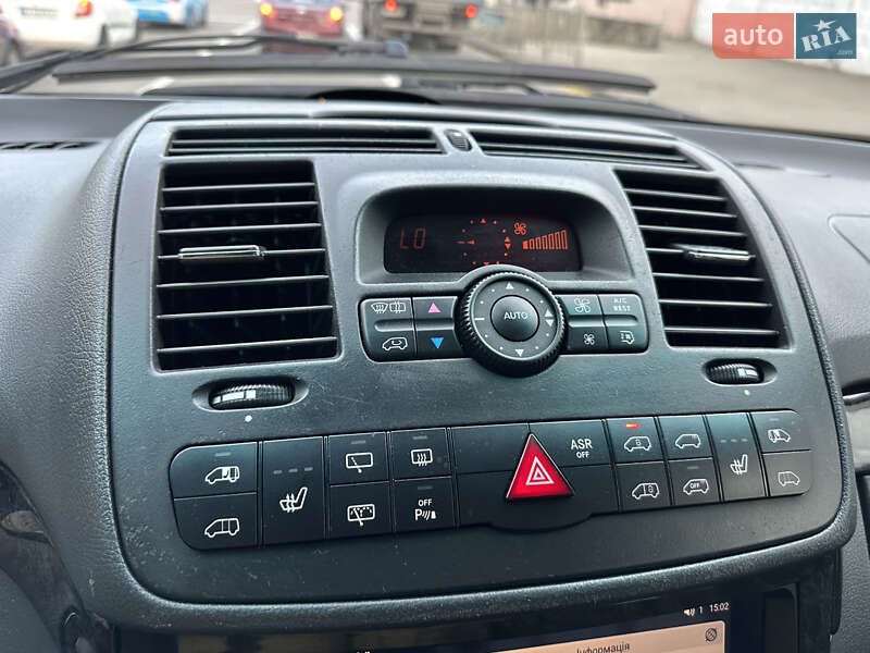 Минивэн Mercedes-Benz Viano 2013 в Киеве фото 60 Минивэн Mercedes-Benz Viano 2013 в Киеве