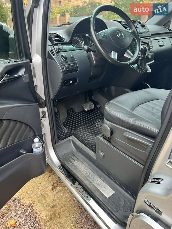 Мінівен Mercedes-Benz Viano 2013 в Одесі