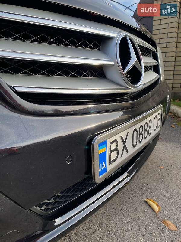 Минивэн Mercedes-Benz Viano 2012 в Хмельницком