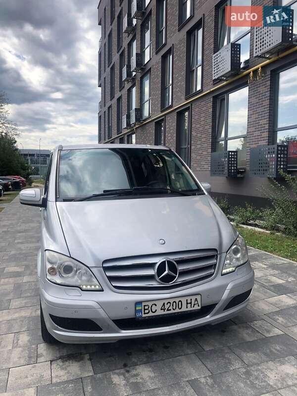 Минивэн Mercedes-Benz Viano 2011 в Львове