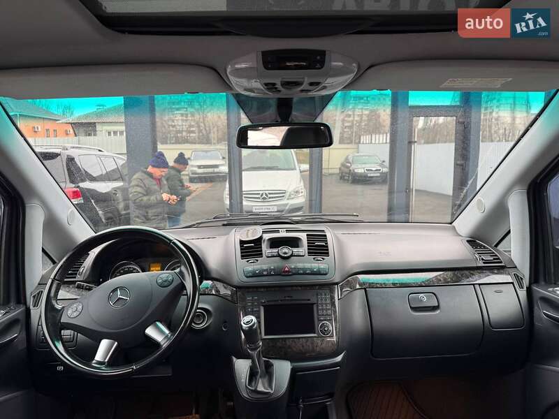 Минивэн Mercedes-Benz Viano 2014 в Киеве фото 15 Минивэн Mercedes-Benz Viano 2014 в Киеве