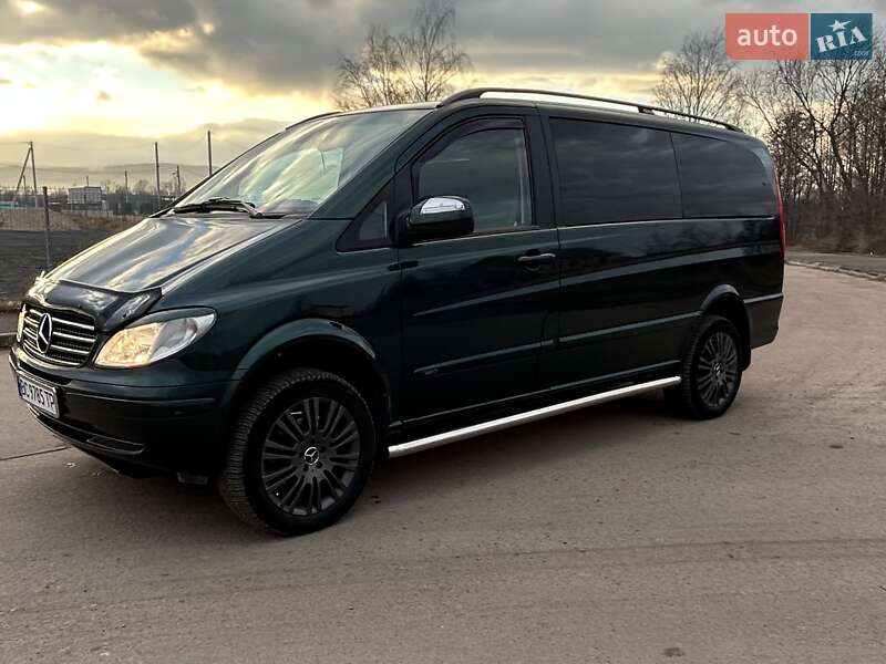 Mercedes-Benz Viano 2009