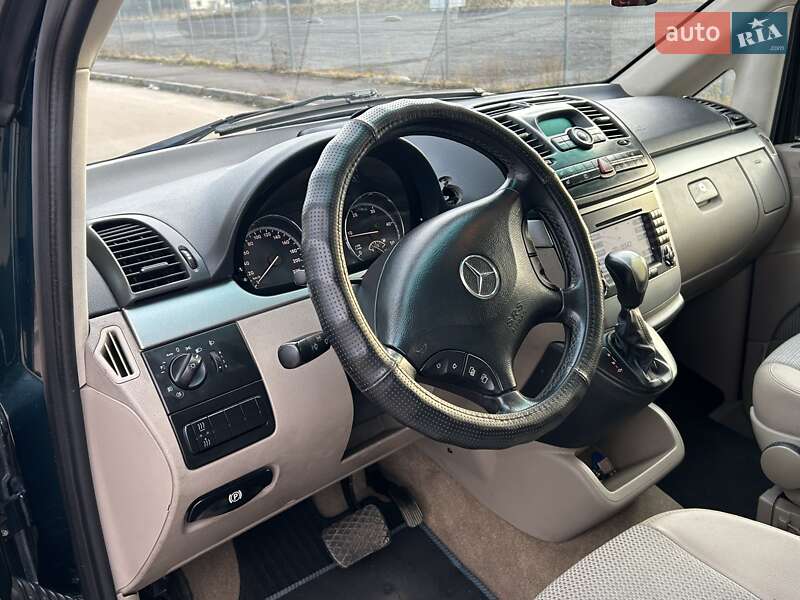 Мінівен Mercedes-Benz Viano 2009 в Долині