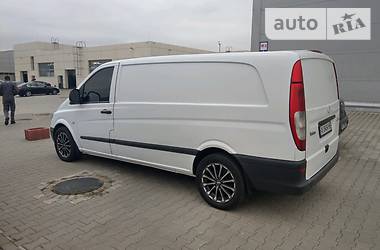 Грузопассажирский фургон Mercedes-Benz Vito 2004 в Киеве